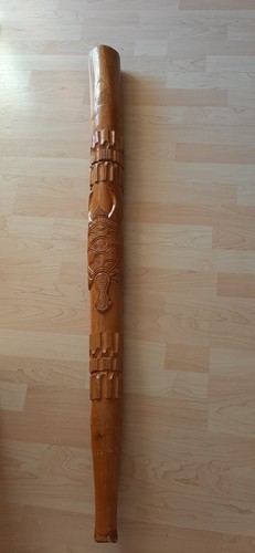 Didgeridoo aus hellem - , holz