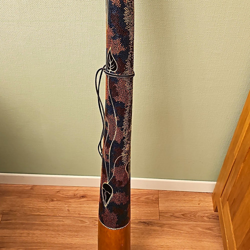 Didgeridoo aus holz - holz,, bemaltes